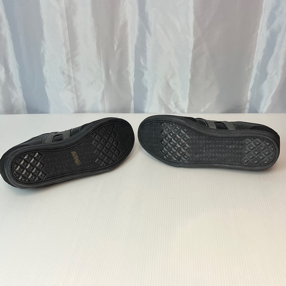 Men's Black Athletic Shoes v2276 - Picture 5 of 10